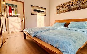 Attraktive Wohnung im grünen Hinterhof